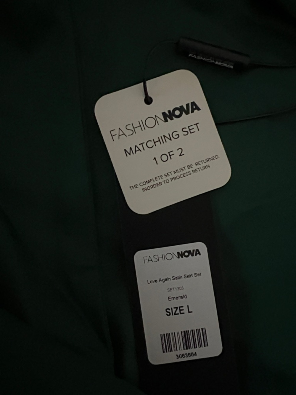 Fashion Nova Satin Emerald Green Skirt Set - Picture 3 of 6